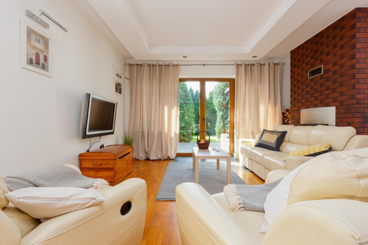 Вилла Holiday House Cinema Experience Warsaw Michalowice By Renters Экстерьер фото